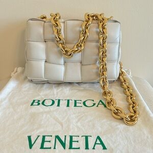 Bottega Veneta White Padded Chain Cassette Bag